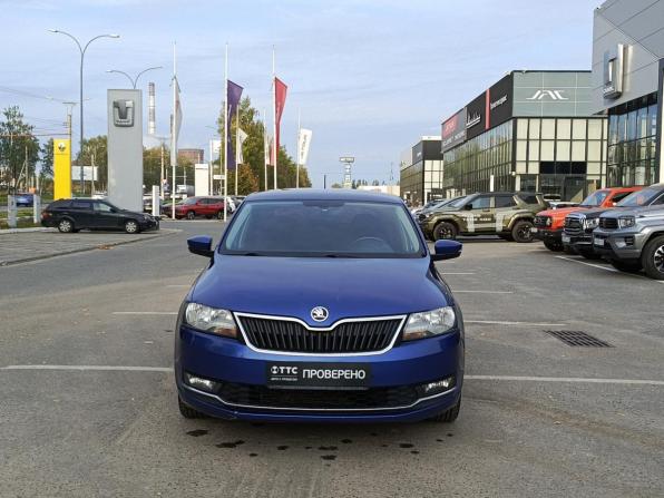 Skoda Rapid I Рестайлинг с пробегом 2019 года, цена 1 036 000 рублей, 196723 км, лифтбек, Автокод Объявления