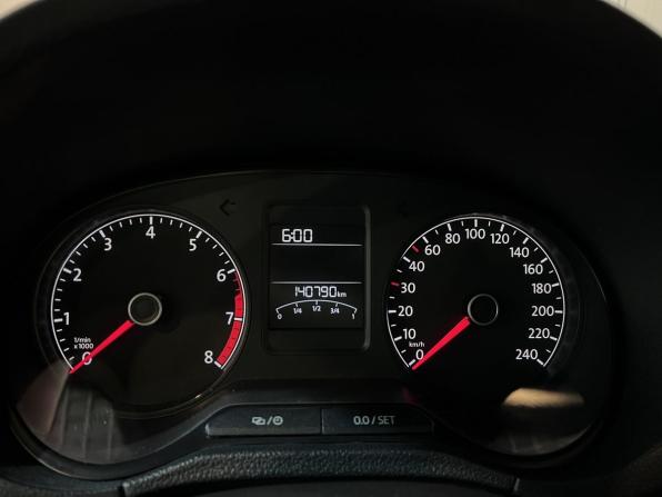 Volkswagen Polo V Рестайлинг с пробегом 2019 года, цена 1 394 000 рублей, 140790 км, седан, Автокод Объявления