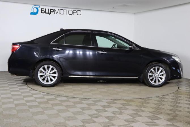 Toyota Camry VII (XV50) с пробегом 2014 года, цена 1 599 990 рублей, 249637 км, седан, Автокод Объявления