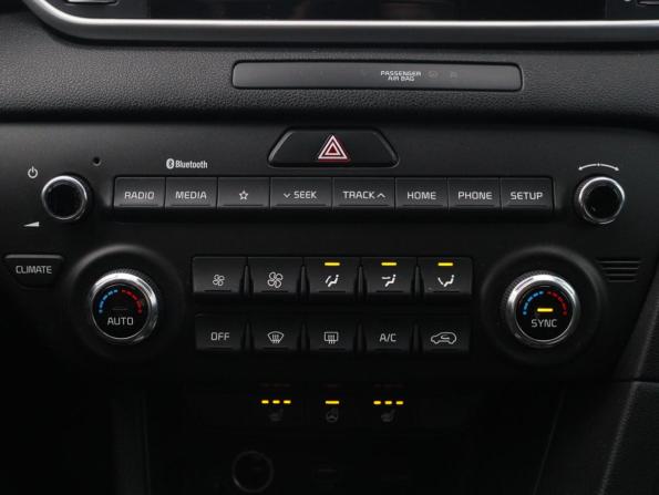 Kia Sportage IV Рестайлинг с пробегом 2019 года, цена 1 990 000 рублей, 176038 км, внедорожник, Автокод Объявления