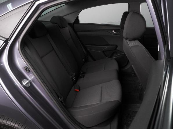 Hyundai Solaris II Рестайлинг с пробегом 2021 года, цена 1 745 000 рублей, 25443 км, седан, Автокод Объявления