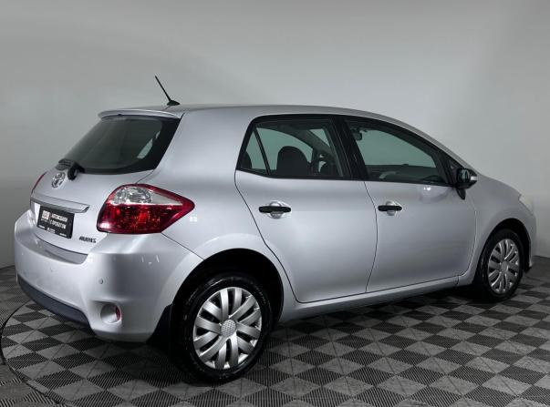 Toyota Auris I Рестайлинг с пробегом 2011 года, цена 950 000 рублей, 193108 км, хэтчбек, Автокод Объявления