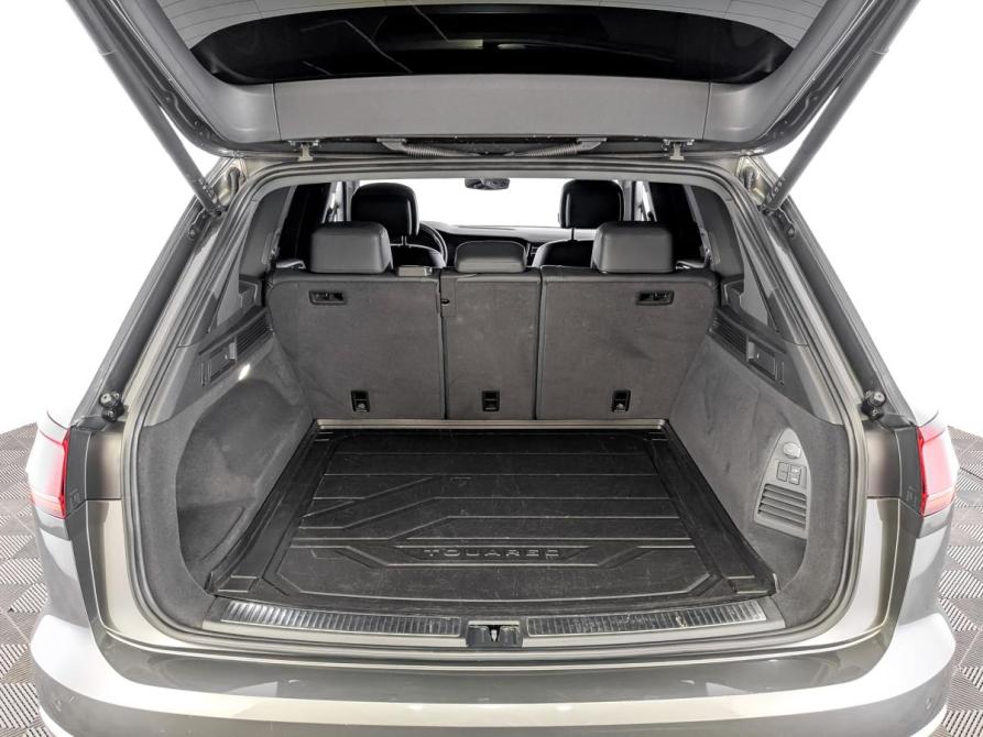 Volkswagen Touareg III Москва  - изображение 10