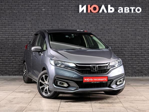 Honda Fit III Рестайлинг с пробегом 2018 года, цена 1 340 000 рублей, 131368 км, хэтчбек, Автокод Объявления