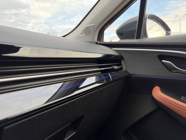 Omoda C5 I с пробегом 2023 года, цена 1 575 000 рублей, 53000 км, внедорожник, Автокод Объявления