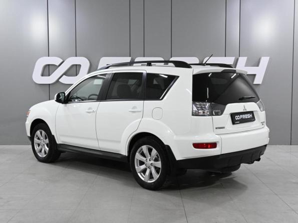 Mitsubishi Outlander II Рестайлинг с пробегом 2011 года, цена 1 429 000 рублей, 155225 км, внедорожник, Автокод Объявления