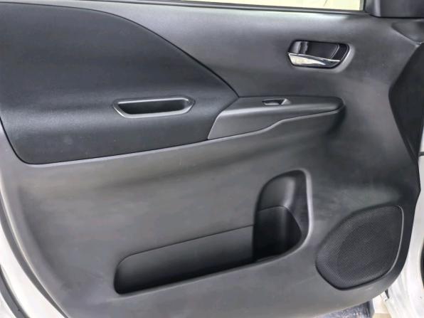 Nissan Serena V (C27) Рестайлинг с пробегом 2019 года, цена 2 333 000 рублей, 95772 км, минивэн, Автокод Объявления