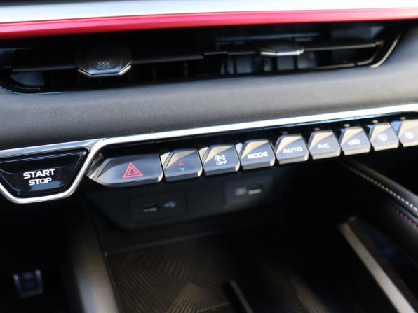 Geely Coolray I Рестайлинг с пробегом 2023 года, цена 2 300 000 рублей, 27360 км, внедорожник, Автокод Объявления