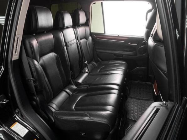 Lexus LX III Рестайлинг 2 с пробегом 2017 года, цена 7 949 000 рублей, 119156 км, внедорожник, Автокод Объявления