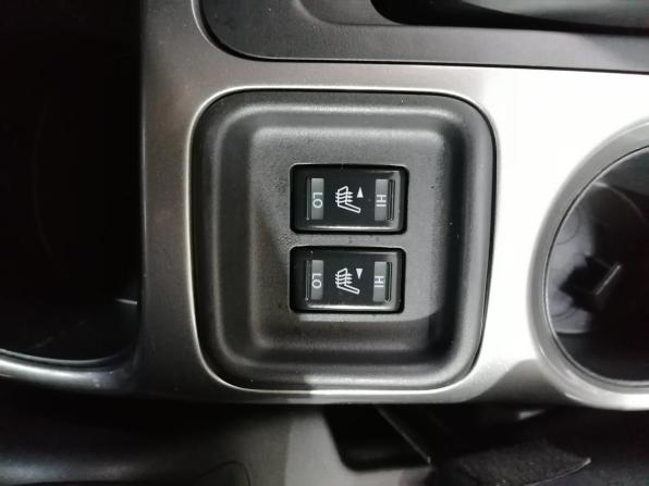 Nissan Juke I с пробегом 2012 года, цена 965 700 рублей, 201284 км, внедорожник, Автокод Объявления