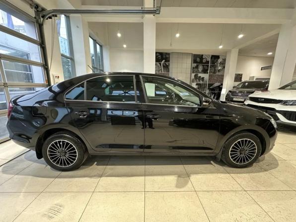 Skoda Rapid I Рестайлинг с пробегом 2019 года, цена 1 449 000 рублей, 102000 км, лифтбек, Автокод Объявления
