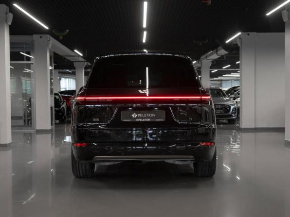 Li Auto (Lixiang) L9 I Рестайлинг с пробегом 2025 года, цена 9 200 000 рублей, 27 км, внедорожник, Автокод Объявления