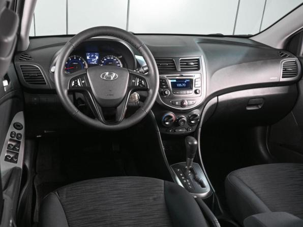 Hyundai Solaris I Рестайлинг с пробегом 2015 года, цена 949 000 рублей, 144023 км, седан, Автокод Объявления