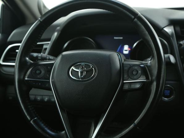 Toyota Camry VIII (XV70) с пробегом 2018 года, цена 2 128 000 рублей, 195300 км, седан, Автокод Объявления