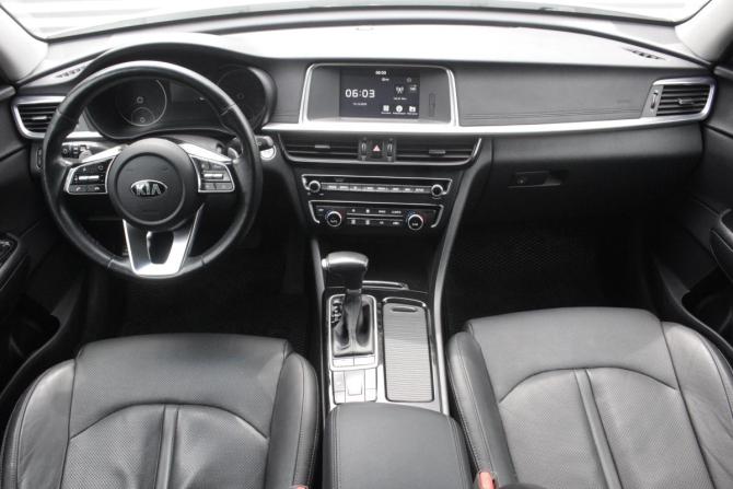Kia Optima IV Рестайлинг с пробегом 2019 года, цена 1 745 000 рублей, 186851 км, седан, Автокод Объявления