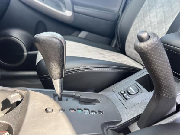 Toyota RAV4 III (XA30) с пробегом 2007 года, цена 970 000 рублей, 330923 км, внедорожник, Автокод Объявления