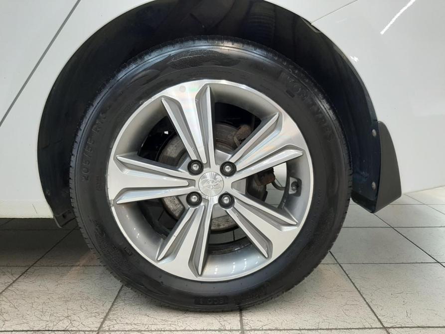 Hyundai Solaris II Москва  - изображение 13