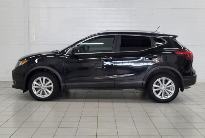 Nissan Rogue Sport I с пробегом 2017 года, цена 1 335 005 рублей, 169853 км, внедорожник, Автокод Объявления