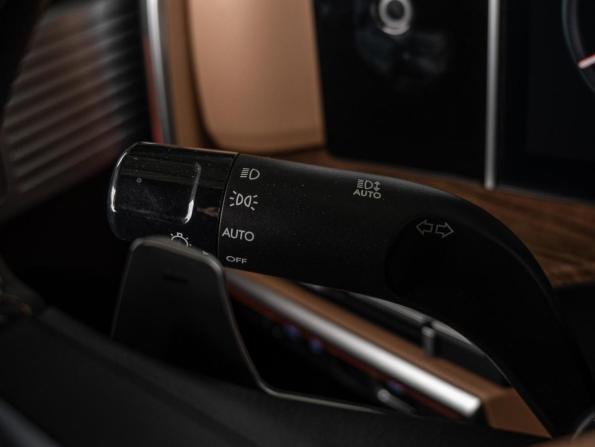 Hyundai Santa Fe IV Рестайлинг с пробегом 2023 года, цена 4 400 000 рублей, 42544 км, внедорожник, Автокод Объявления