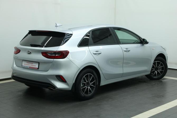 Kia Ceed III с пробегом 2019 года, цена 1 545 000 рублей, 77240 км, хэтчбек, Автокод Объявления