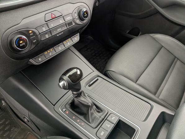 Kia Sorento III Prime с пробегом 2017 года, цена 3 200 000 рублей, 30839 км, внедорожник, Автокод Объявления