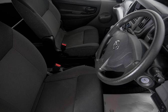 Nissan NV200 с пробегом 2018 года, цена 1 549 000 рублей, 102000 км, минивэн, Автокод Объявления