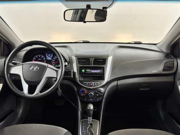 Hyundai Solaris I с пробегом 2011 года, цена 860 000 рублей, 115143 км, седан, Автокод Объявления