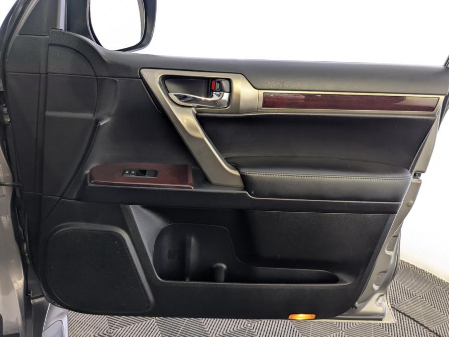 Lexus GX II Рестайлинг Москва  - изображение 22