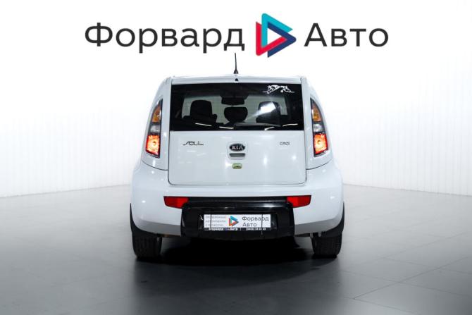 Kia Soul I с пробегом 2009 года, цена 649 000 рублей, 266262 км, хэтчбек, Автокод Объявления