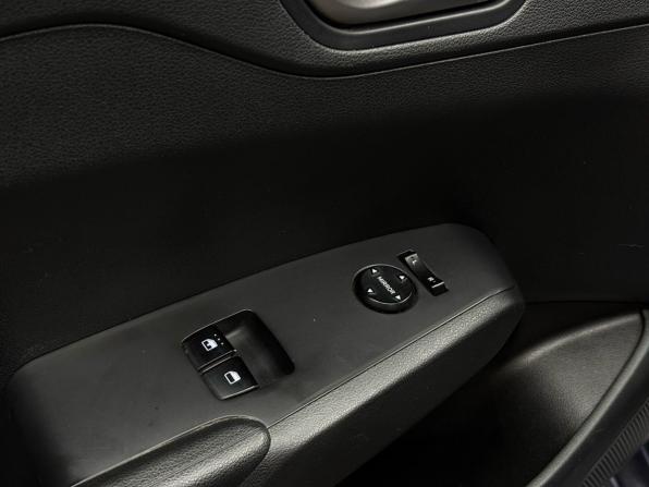 Hyundai Solaris II с пробегом 2018 года, цена 1 349 900 рублей, 148500 км, седан, Автокод Объявления