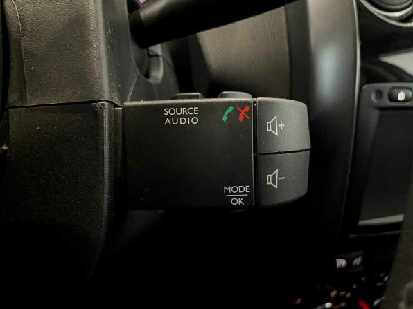 Renault Duster I Рестайлинг с пробегом 2015 года, цена 919 000 рублей, 158795 км, внедорожник, Автокод Объявления