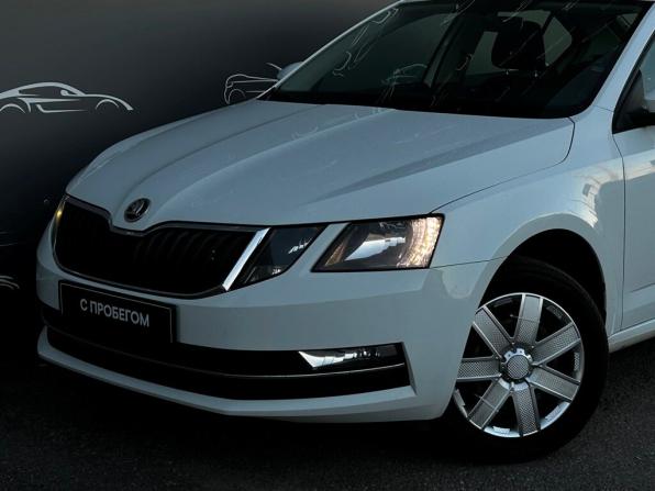 Skoda Octavia III (A7) Рестайлинг с пробегом 2018 года, цена 1 498 800 рублей, 102269 км, лифтбек, Автокод Объявления