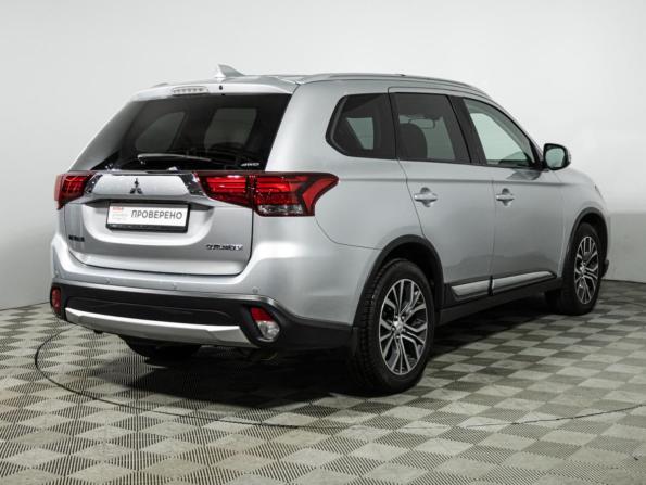 Mitsubishi Outlander III Рестайлинг 2 с пробегом 2017 года, цена 1 760 000 рублей, 183202 км, внедорожник, Автокод Объявления