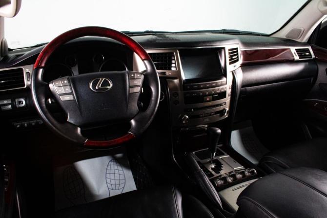 Lexus LX III Рестайлинг с пробегом 2013 года, цена 4 829 000 рублей, 172000 км, внедорожник, Автокод Объявления