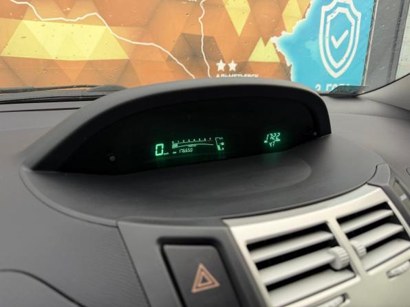 Toyota Yaris II с пробегом 2008 года, цена 480 000 рублей, 176500 км, хэтчбек, Автокод Объявления