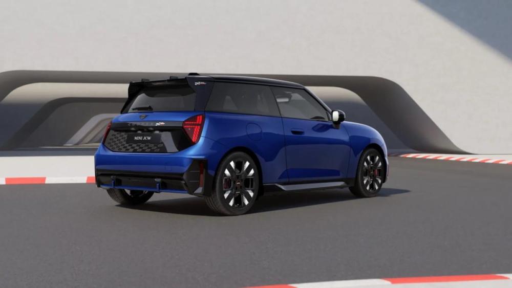 Mini Hatch IV (F65/F66/J01) Краснодар  - изображение 11
