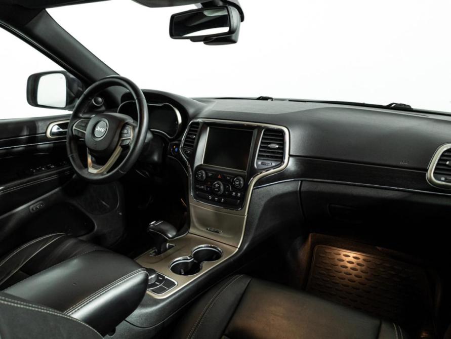 Jeep Grand Cherokee IV (WK2) Рестайлинг Санкт-Петербург  - изображение 10