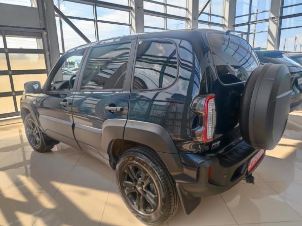 Lada (ВАЗ) Niva Travel I с пробегом 2024 года, цена 1 279 000 рублей, 8900 км, внедорожник, Автокод Объявления