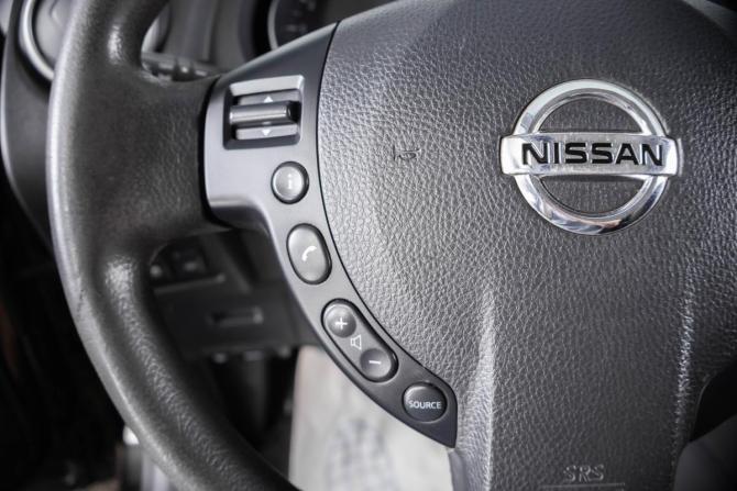 Nissan Qashqai I Рестайлинг с пробегом 2013 года, цена 889 000 рублей, 299345 км, внедорожник, Автокод Объявления