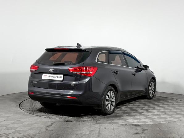 Kia Ceed II Рестайлинг с пробегом 2017 года, цена 1 050 000 рублей, 214982 км, универсал, Автокод Объявления
