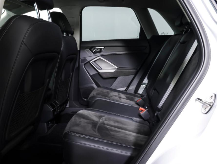 Audi Q3 II (F3) Москва  - изображение 12