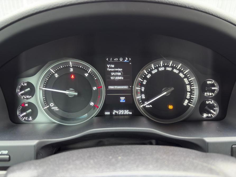 Toyota Land Cruiser 200 Series Рестайлинг 2 Уфа  - изображение 12