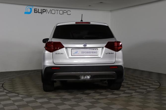 Suzuki Vitara II Рестайлинг с пробегом 2021 года, цена 1 899 990 рублей, 109643 км, внедорожник, Автокод Объявления