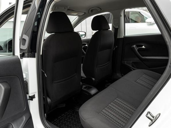Volkswagen Polo V Рестайлинг с пробегом 2017 года, цена 1 225 000 рублей, 84408 км, седан, Автокод Объявления