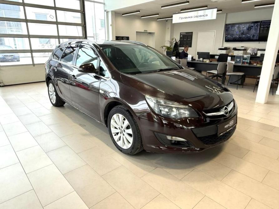 Opel Astra J Рестайлинг Серпухов  - изображение 2