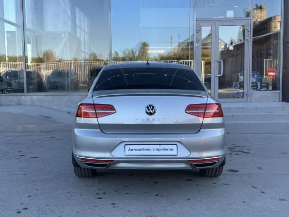 Volkswagen Passat B8 с пробегом 2015 года, цена 1 815 000 рублей, 101941 км, седан, Автокод Объявления