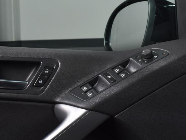 Volkswagen Tiguan I с пробегом 2009 года, цена 1 149 995 рублей, 248152 км, внедорожник, Автокод Объявления