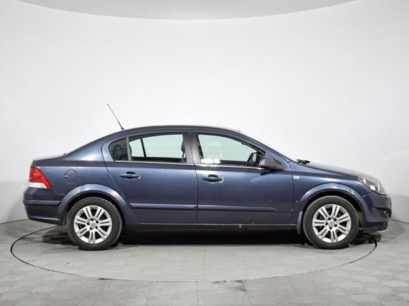 Opel Astra H Рестайлинг с пробегом 2010 года, цена 525 000 рублей, 293371 км, седан, Автокод Объявления