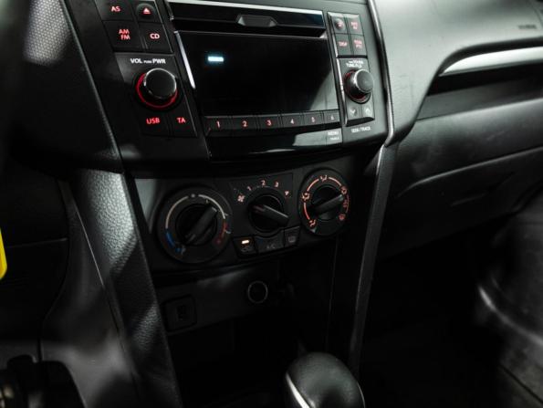 Suzuki Swift IV с пробегом 2011 года, цена 499 585 рублей, 236653 км, хэтчбек, Автокод Объявления