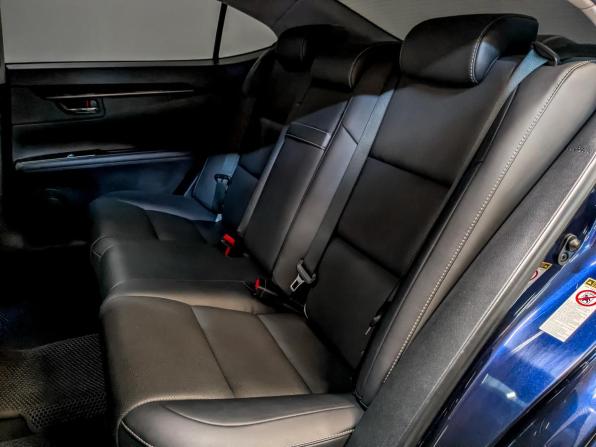 Lexus ES VI Рестайлинг с пробегом 2016 года, цена 2 750 000 рублей, 108341 км, седан, Автокод Объявления